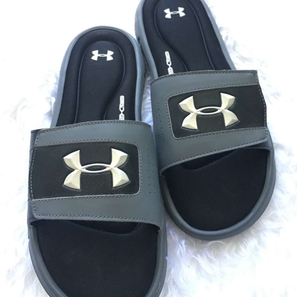Under Armour 4d foam flip flops